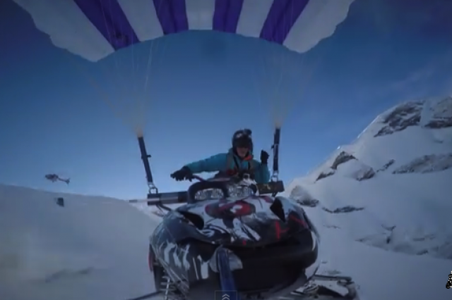 Video: StuntFreaksTeam Flying Snowmobile Off Mountain