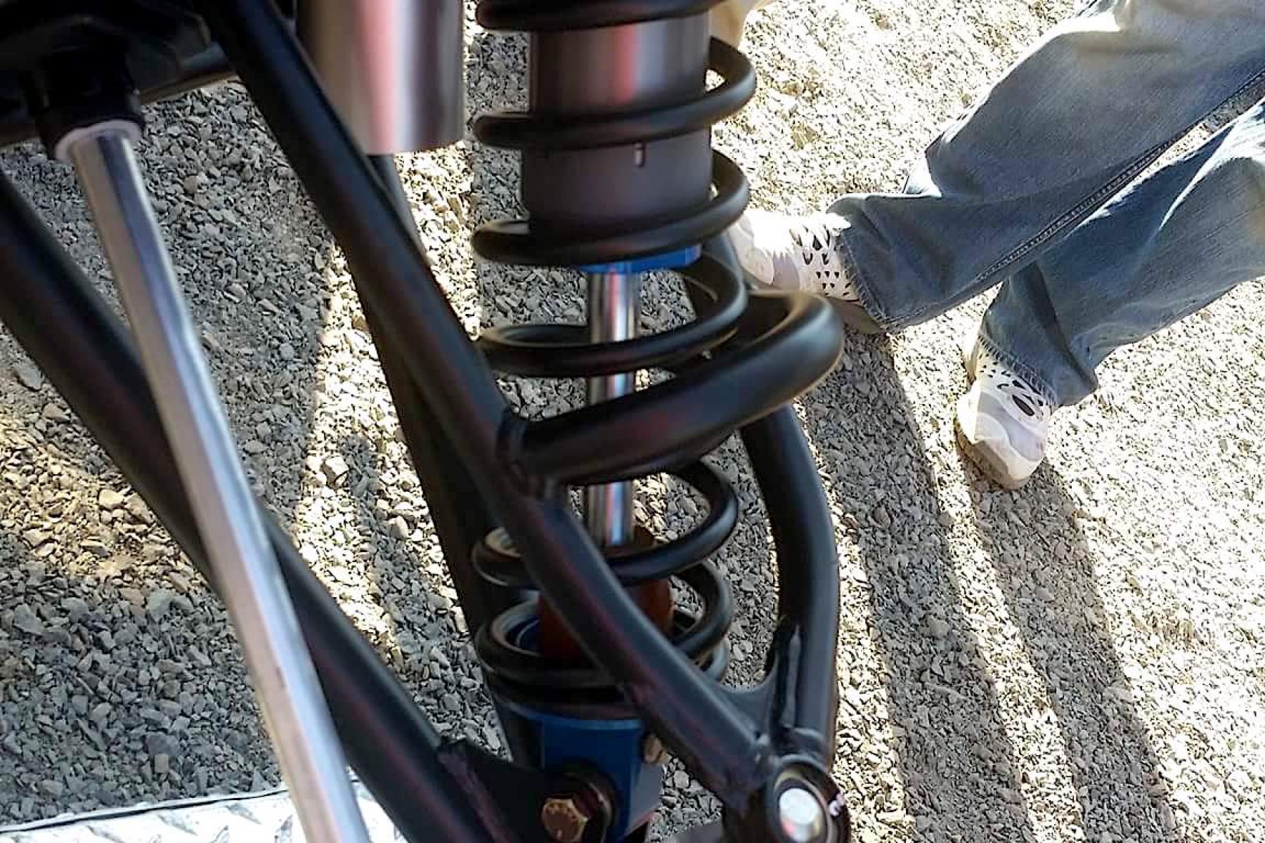 Walker Evans Velocity Shocks Mountain Sledder