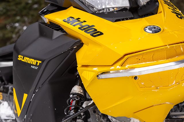 Ski-Doo Summit Neo